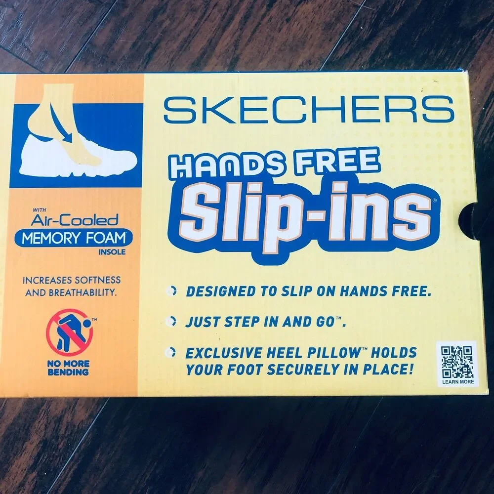 Skechers Hands Free Slip Ins Air-Cooled Memory Foam New in Box Size 10